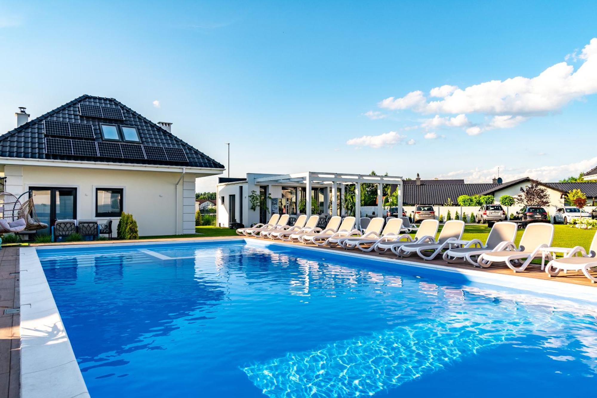Family Resort Ustka - Domki Dwupoziomowe Z Basenem Luaran gambar